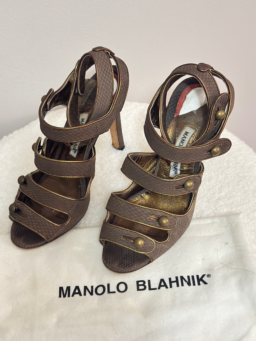 Manolo Blahnik Textured Leather Strappy Sandals | EU 37.5 | Made in Italy | Rare